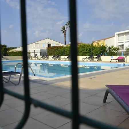 Naturiste Bird Port Soleil 442 * Agde
