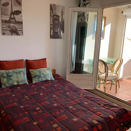 Naturiste Bird Port Soleil 442 شقة